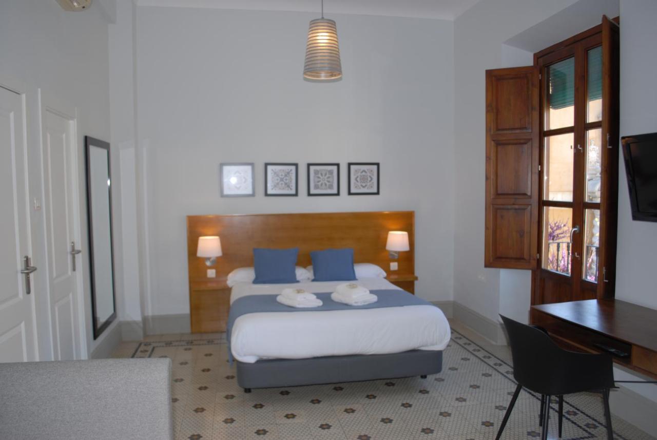 La Perla Granada Suites Экстерьер фото