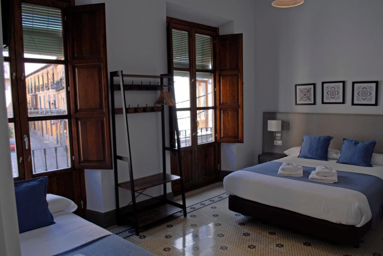La Perla Granada Suites Экстерьер фото