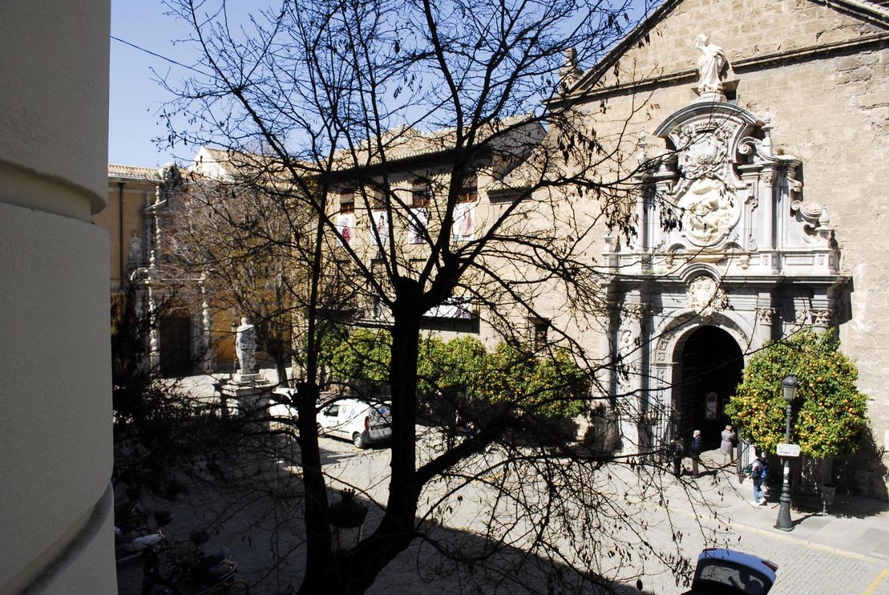 La Perla Granada Suites Экстерьер фото
