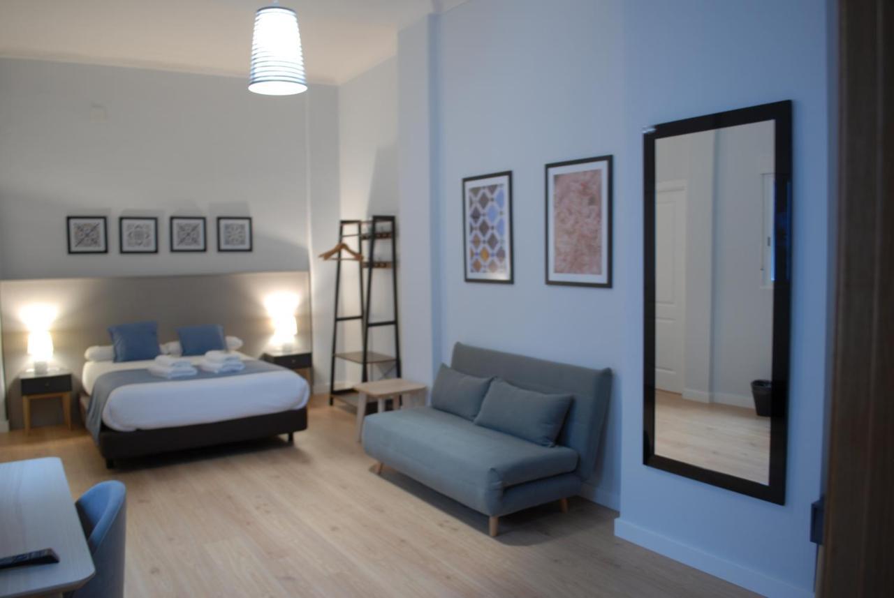 La Perla Granada Suites Экстерьер фото