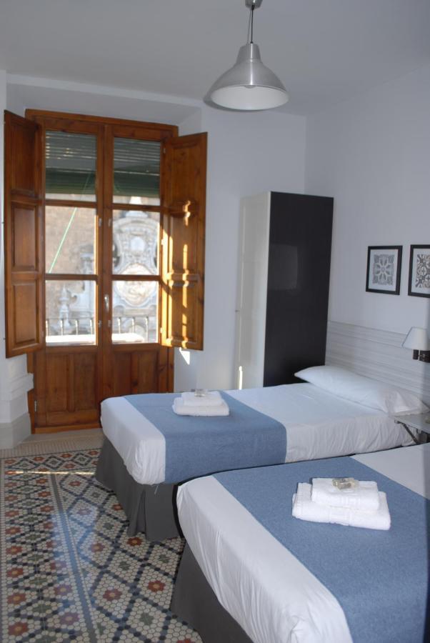 La Perla Granada Suites Экстерьер фото